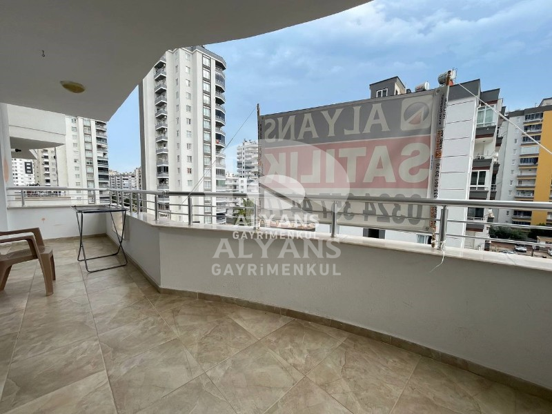 ALYANS'TAN HARİKA LOKASYONDA SİTE İÇERİSİNDE FULL EŞYALI 2+1