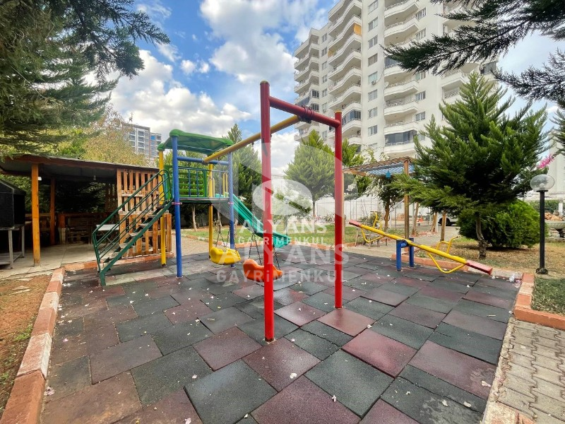 ALYANS'TAN HARİKA LOKASYONDA SİTE İÇERİSİNDE FULL EŞYALI 2+1