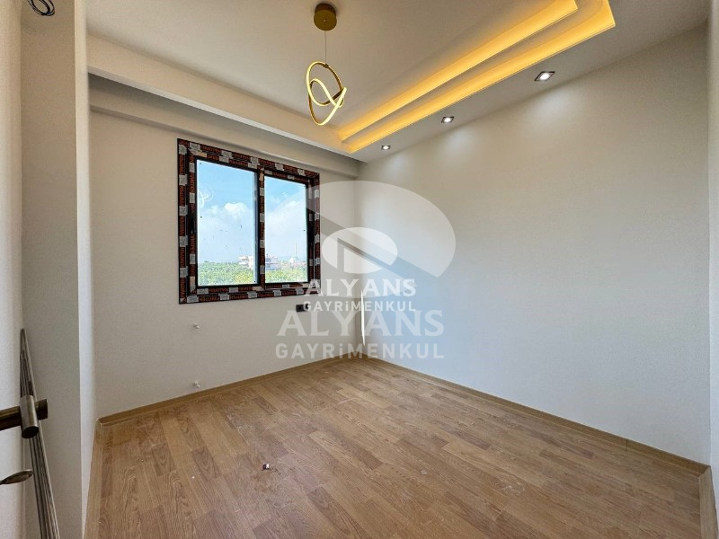 ALYANS'TAN ŞIKLIĞIYLA GÖZ DOLDURAN BAĞIMSIZ MUTFAK GENİŞ 2+1