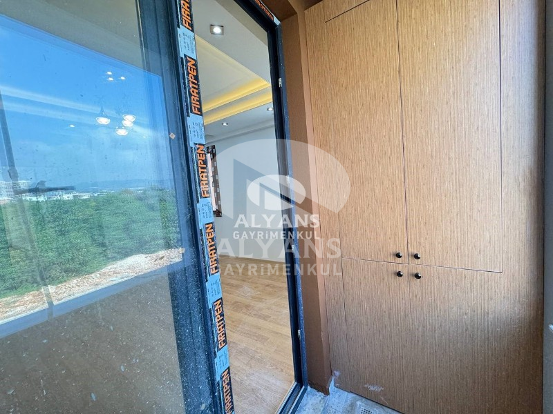 ALYANS'TAN ŞIKLIĞIYLA GÖZ DOLDURAN BAĞIMSIZ MUTFAK GENİŞ 2+1