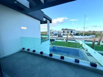 Didim Efeler Mahallesinde 500 M2 Arsa Üzerinde Satılık Villa