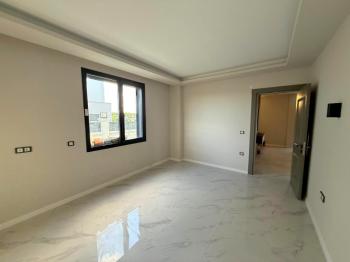 Didim Efeler Mahallesinde 500 M2 Arsa Üzerinde Satılık Villa