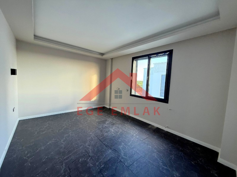 Didim Efeler Mahallesinde 500 M2 Arsa Üzerinde Satılık Villa