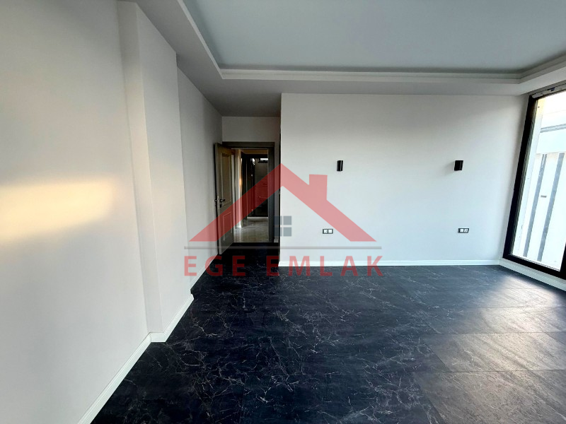 Didim Efeler Mahallesinde 500 M2 Arsa Üzerinde Satılık Villa