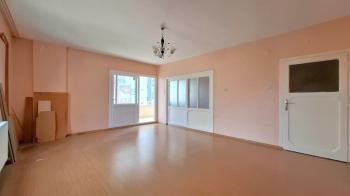 Elmas’tan Menteş Mah’de Doğalgazlı Bağımsız Mutfak 3+1