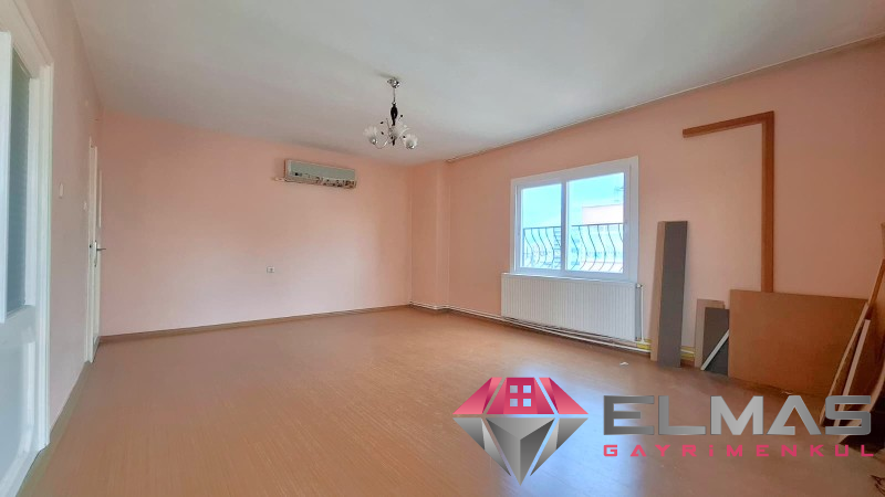 Elmas’tan Menteş Mah’de Doğalgazlı Bağımsız Mutfak 3+1