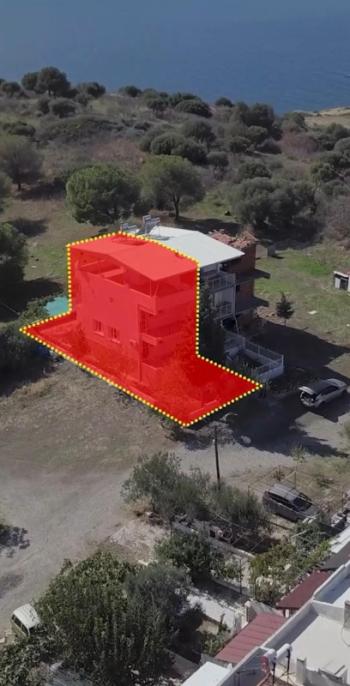 Tunç Tuncer gayrimenkul den İzmir yeni Foça da satılık dubleks villa 