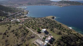 Tunç Tuncer gayrimenkul den İzmir yeni Foça da satılık dubleks villa 
