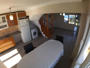 Tunç Tuncer gayrimenkul den İzmir yeni Foça da satılık dubleks villa 