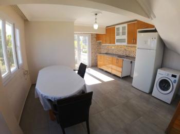 Tunç Tuncer gayrimenkul den İzmir yeni Foça da satılık dubleks villa 