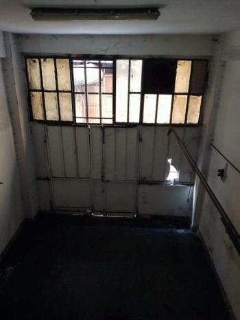 Bayrampaşa Özdericiler Sanayi Sitesi E Blok’ta 65 m² asma katlı yüksek girişli imalathane