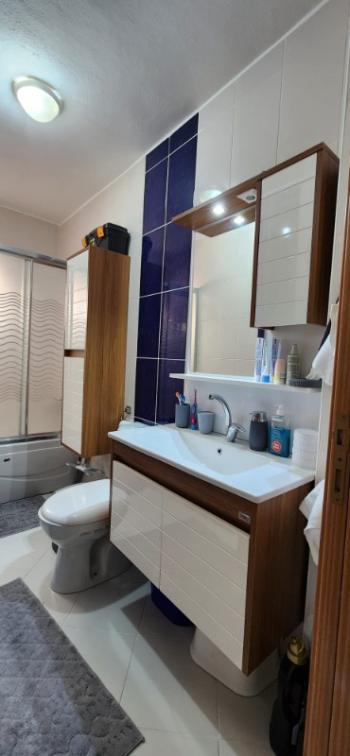 İNÖNÜ MAHALLESİNDE FERAH BAKIMLI MASRAFSIZ SATLIK 2+1 DAİRE