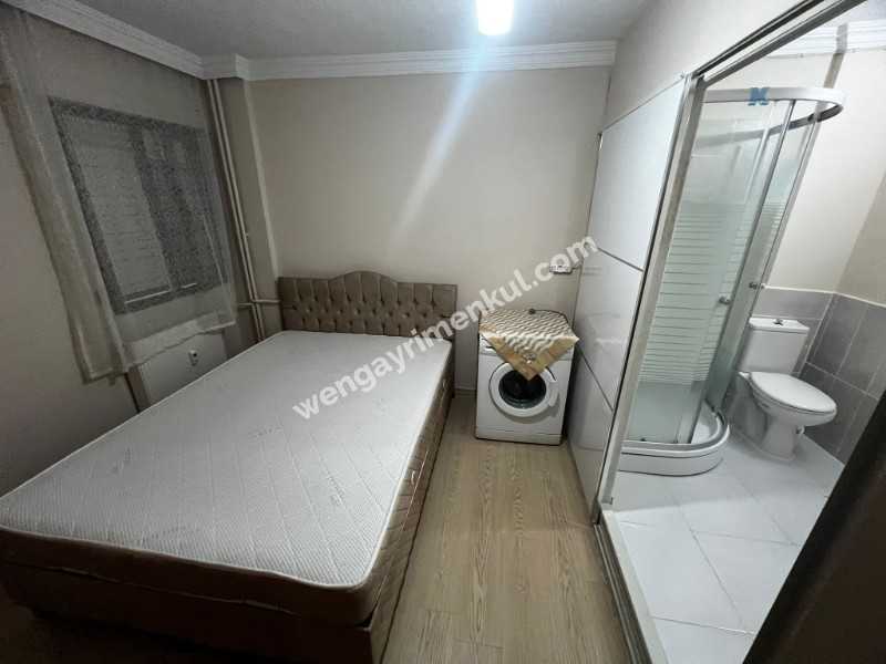 BOSTANLI MERKEZİ KONUMDA 1+1 EŞYALI KİRALIK DAİRE