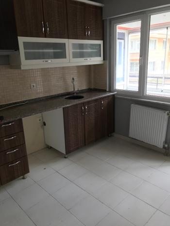 GÜVENAY - ÇORUM ÜÇTUTLAR TAVUKLUK MEVKİ KİRALIK 3+1 DAİRE