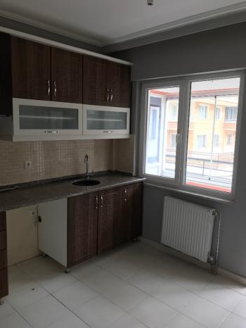 GÜVENAY - ÇORUM ÜÇTUTLAR TAVUKLUK MEVKİ KİRALIK 3+1 DAİRE