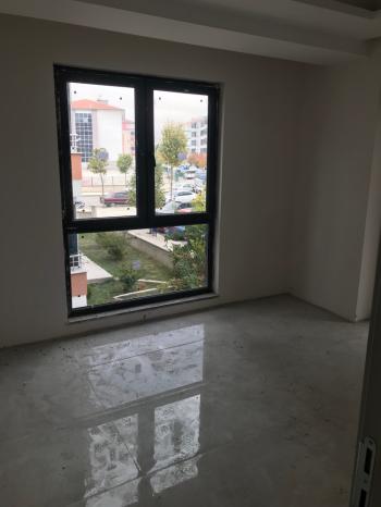 GÜVENAY - ÇORUM ULUKAVAK UBEYDİ GAZİ OKULU KARŞISI SATILIK 2+1 LÜKS DAİRE 