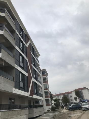 GÜVENAY - ÇORUM ULUKAVAK UBEYDİ GAZİ OKULU KARŞISI SATILIK 2+1 LÜKS DAİRE 