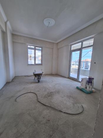 GÜVENAY- ÇORUM ULUKAVAK MAH. ÖZGÜREVLER  MEVKİ 3+1 SIFIR SATILIK DAİRE