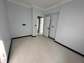 GÜVENAY - ÇORUM BAHÇELİEVLER ANADOLU LİSESİ YANI YÜKSEK GİRİŞ SATILIK 3+1 DAİRE 