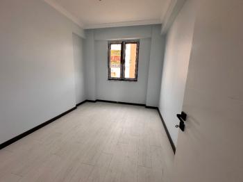 GÜVENAY - ÇORUM BAHÇELİEVLER ANADOLU LİSESİ YANI ARA KAT SATILIK 3+1 DAİRE 