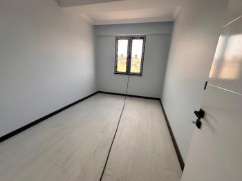 GÜVENAY - ÇORUM BAHÇELİEVLER ANADOLU LİSESİ YANI ARA KAT SATILIK 3+1 DAİRE 