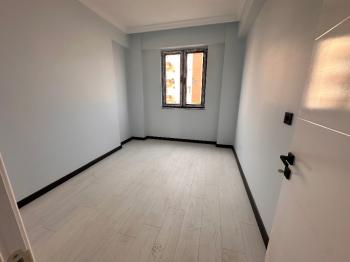 GÜVENAY - ÇORUM BAHÇELİEVLER ANADOLU LİSESİ YANI SATILIK 3+1 DAİRE 