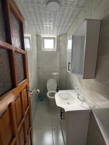 Güvenay - Çorum Bahçelievler Mah. Elit Park Üstü Komple Satılık Bina