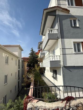 Güvenay - Çorum Bahçelievler Mah. Elit Park Üstü Komple Satılık Bina