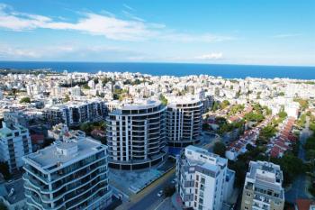 Girne Merkezde Donanımlı Sitede Kiralık 1+1 Daire