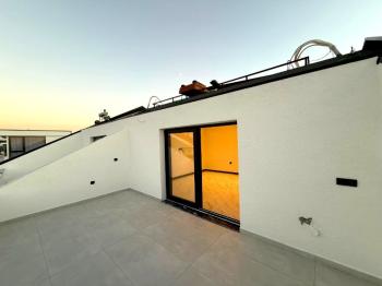 Didim'de Satılık 4+1 Ayrı Mutfaklı Villa