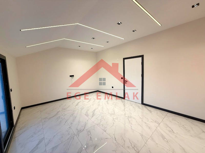 Didim'de Satılık 4+1 Ayrı Mutfaklı Villa