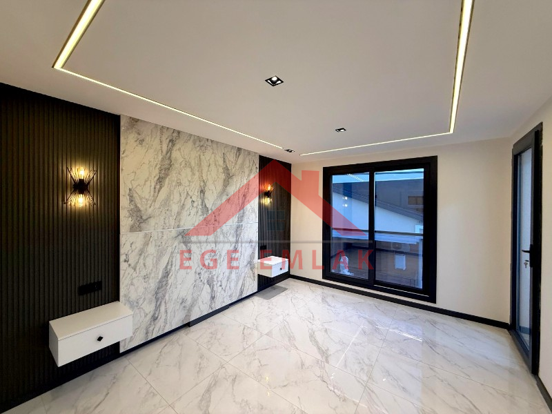 Didim'de Satılık 4+1 Ayrı Mutfaklı Villa