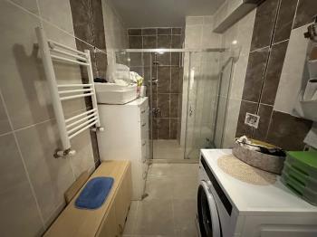 Ataşehir Esatpaşa'da Merkezi Konumda Satılık 2+1 Daire