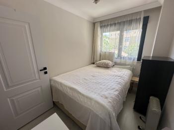 Ataşehir Esatpaşa'da Merkezi Konumda Satılık 2+1 Daire