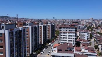 Ataşehir Esatpaşa'da Merkezi Konumda Satılık 2+1 Daire