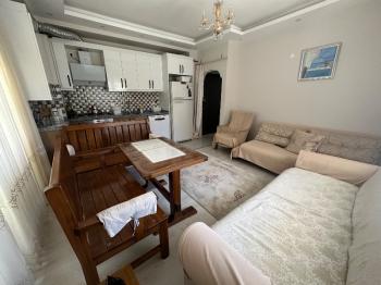 Ataşehir Esatpaşa'da Merkezi Konumda Satılık 2+1 Daire