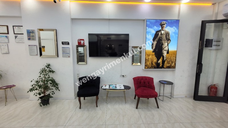KARŞIYAKA ÇARŞIDA TAM DONANIMLI DEVREN SATILIK DİŞ KLİNİĞİ