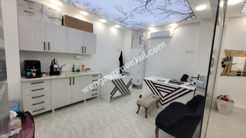 KARŞIYAKA ÇARŞIDA TAM DONANIMLI DEVREN SATILIK DİŞ KLİNİĞİ