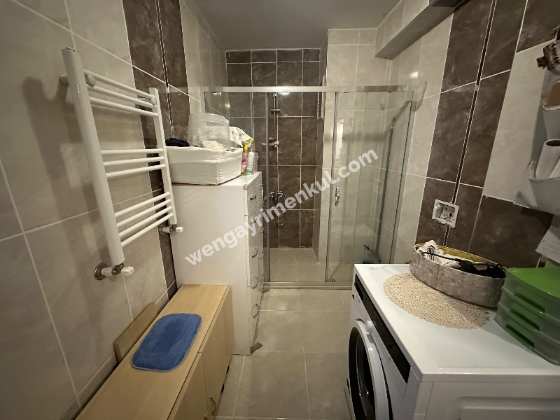 Ataşehir Esatpaşa'da Merkezi Konumda Satılık 2+1 Daire