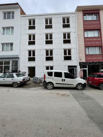 Güvenay - Çorum Yavruturna Mahallesi Esnafevler'de 1+1 Satılık Daire 