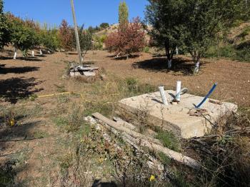 GÜVENAY - ÇORUM OSMANCIK YOLU ÜZERİ OSMANİYE KÖYÜ GİRİŞİNDE BAĞ