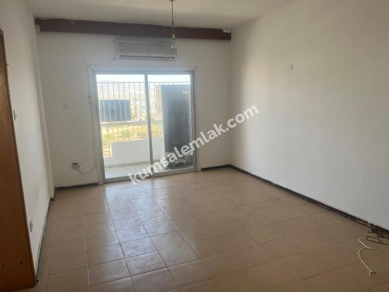 ORTAKÖY' DE  TÜRK MALI 3+1 DAİRE 