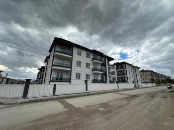 AFYON ÜÇOK EMLAKTAN FATİH MAH SATILIK 3+1 SIFIR DAİRELER 