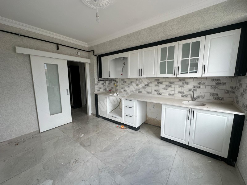 AFYON ÜÇOK EMLAKTAN FATİH MAH SATILIK 3+1 SIFIR DAİRELER 