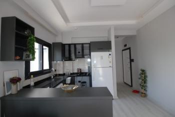 ASLAN'DAN 34.CADDE CİV. DENİZ MANZARALI 3 CEPHELİ EŞYALI 1+1