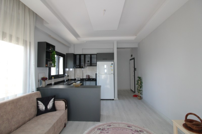 ASLAN'DAN 34.CADDE CİV. DENİZ MANZARALI 3 CEPHELİ EŞYALI 1+1