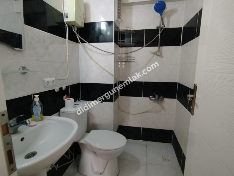  DİDİM EFELER MAHALLESİNDE EMSALLERİNE GÖRE ÇOK UYGUN  1+1 ACİL SATILIK DAİRE