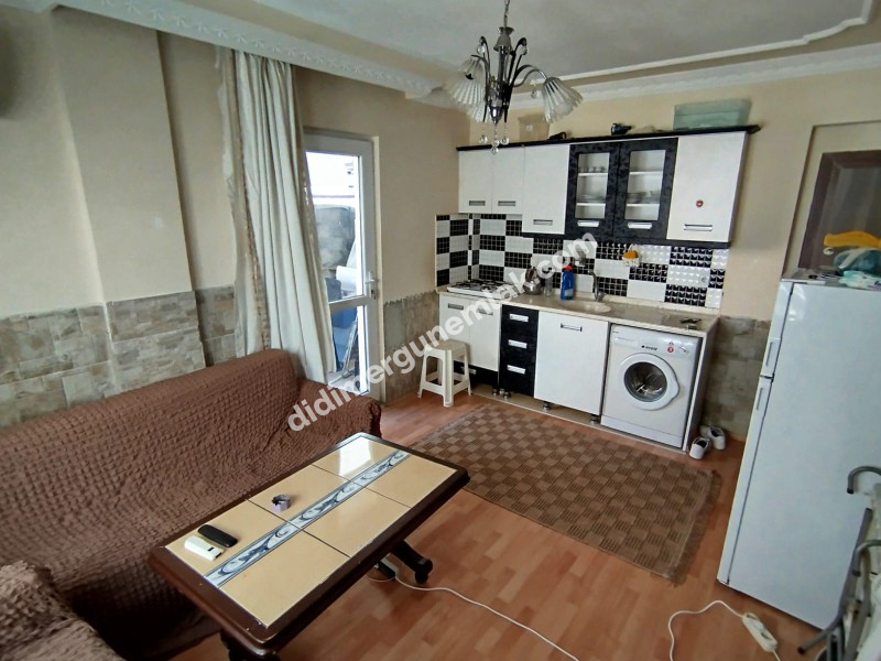  DİDİM EFELER MAHALLESİNDE EMSALLERİNE GÖRE ÇOK UYGUN  1+1 ACİL SATILIK DAİRE