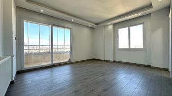 Elmas’tan Hürriyet'te Böyle Manzara Görmediniz! Dev Metraj 3+1