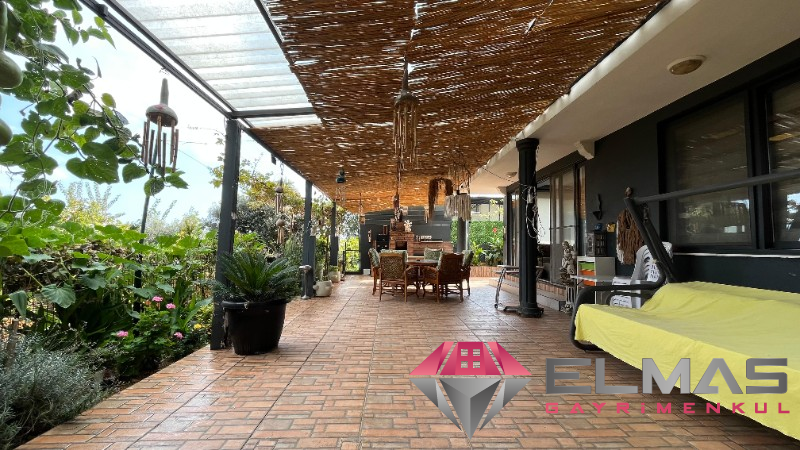 Elmas’tan Elvanlı’da 980 M2 Arazi İçinde Lüx Villa